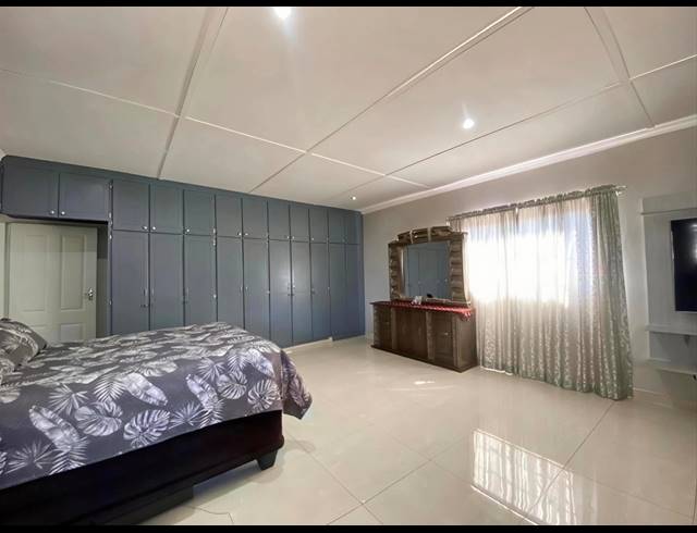3 BEDROOM HOUSE FOR SALE IN FERNWOOD